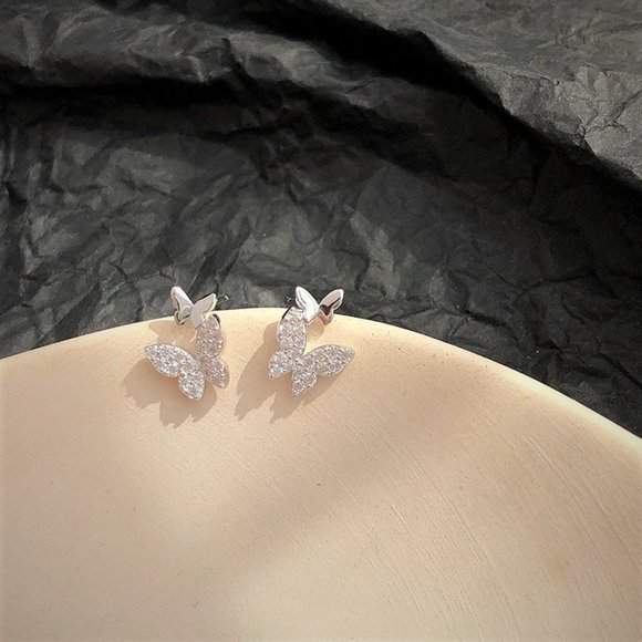 925 Sterling Silver Dainty Butterfly StudEarrings - Picture 2 of 3